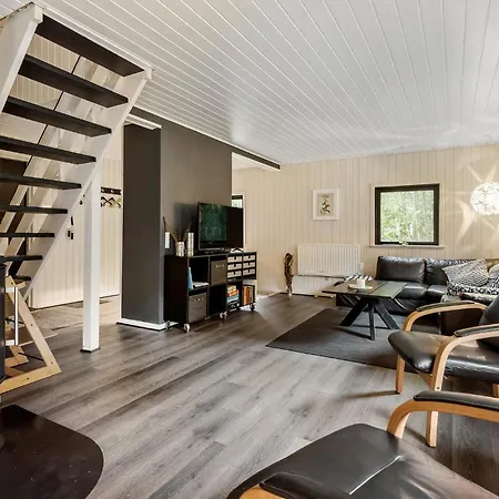 Beautiful In With Kitchen Holiday home *