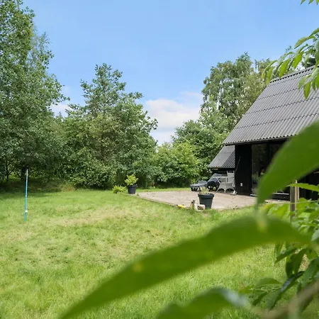 Beautiful In With Kitchen Feriehus