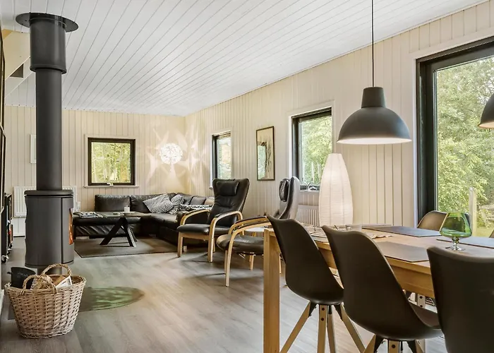 Beautiful In With Kitchen Feriehus Give