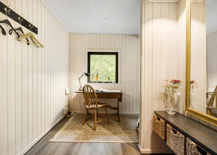 Feriehus Beautiful In With Kitchen Give