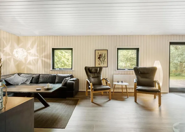 Beautiful In With Kitchen *